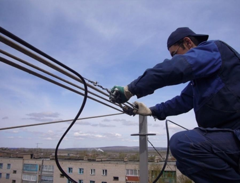 �e�o�� �a������x ����� 0,4 6-10 �� ����, �a�ec��o, �py��a �o�yc��.